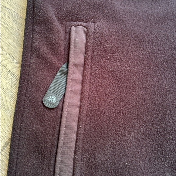 Nike ACG | Vintage Black Fleece Vest Therma Layer 2 Size Large - Picture 3 of 15